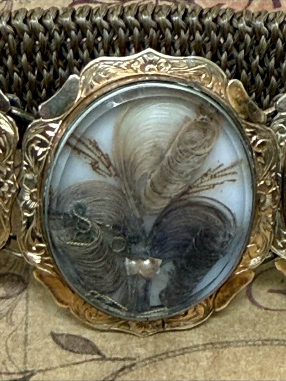 10K Gold Victorian Mourning Bracelet with Hair Band and 3 Hair Filled Lockets - Picture 4 of 15